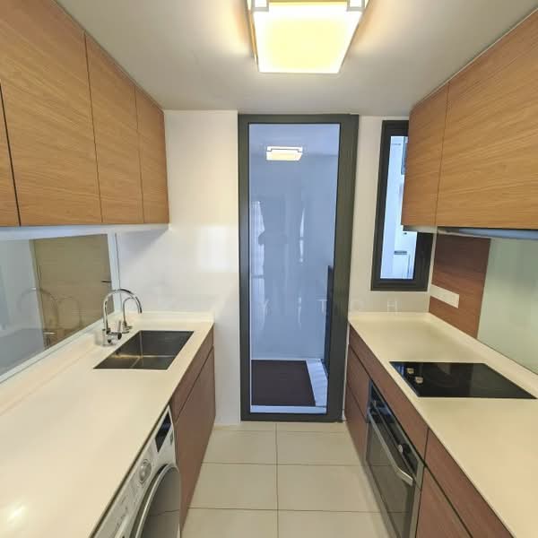 Coco Palms, 27 Pasir Ris Grove, 2 Bedrooms, 743 sqft, Condominium For Rent, by Kenny Toh, 60242225 - PropertyGuru.com.sg