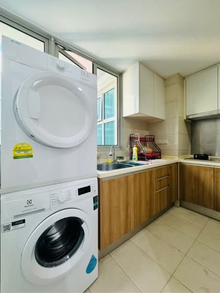 Caspian, 54 Lakeside Drive, 4 Bedrooms, 1,399 sqft, Condominium For Rent, by Maxx Wong, 60242352 - PropertyGuru.com.sg