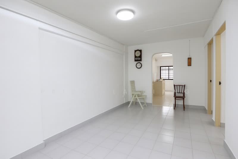 2 Lorong Lew Lian HDB Flat For Sale at S$ 450,000 | PropertyGuru Singapore