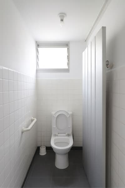 2 Lorong Lew Lian HDB Flat For Sale at S$ 450,000 | PropertyGuru Singapore