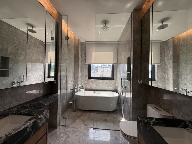 Dalvey Haus, 101 Dalvey Road Singapore, 4 Bedrooms, 1,938 sqft, Condominium For Sale, by Gracelyn Lim, 60242444 - Bathroom - PropertyGuru.com.sg