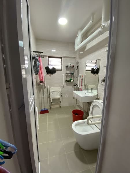 For Rent - 172 Hougang Avenue 1