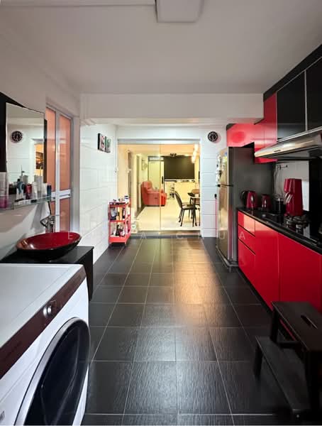 9 Holland Avenue HDB Flat For Sale at S$ 498,000 | PropertyGuru Singapore