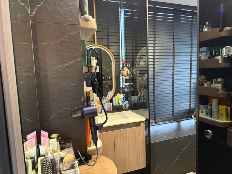 The Parc Condominium Condominium For Sale at S$ 2,880,000 | PropertyGuru Singapore