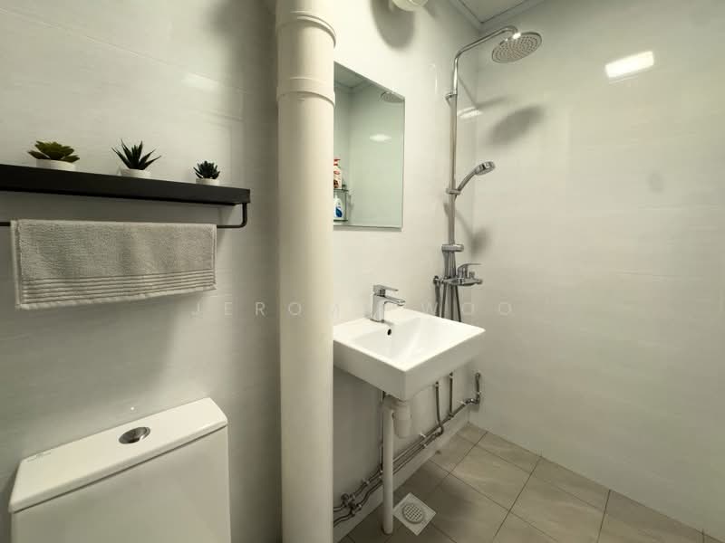 102 Pasir Ris Street 12 HDB Flat For Sale at S$ 699,999 | PropertyGuru Singapore