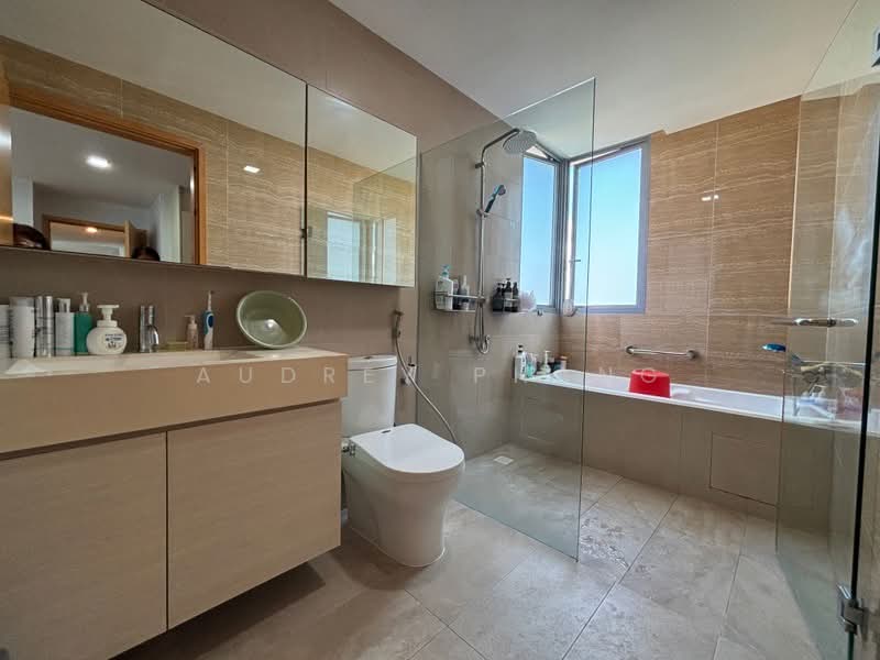 A Treasure Trove Condominium For Sale at S$ 4,650,000 | PropertyGuru Singapore