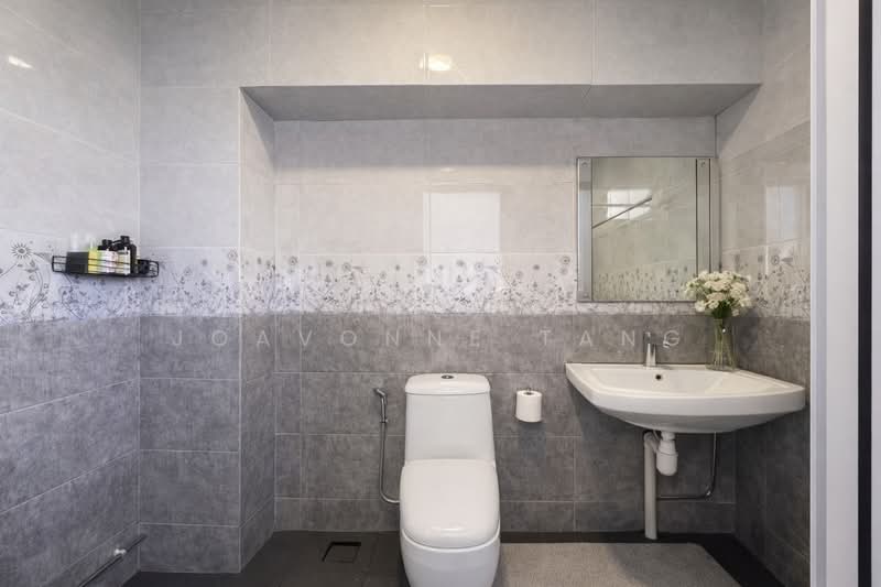 For Sale - 896B Woodlands Drive 50