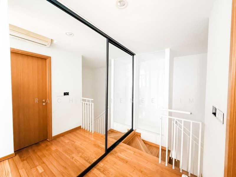 Spottiswoode Suites Condominium For Sale at S$ 2,100,000 | PropertyGuru Singapore