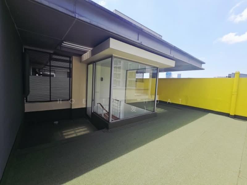 Rare FH Orchard Penthouse Condominium For Sale at S$ 4,380,000 | PropertyGuru Singapore