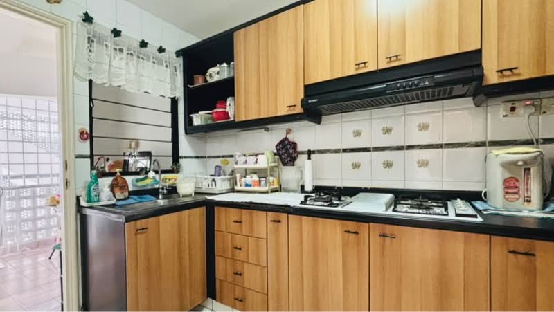 Cascadale Walk-up Apartment For Sale at S$ 1,850,000 | PropertyGuru Singapore