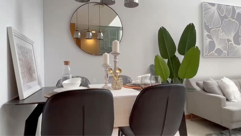 Icon Apartment For Sale at S$ 1,388,888 | PropertyGuru Singapore