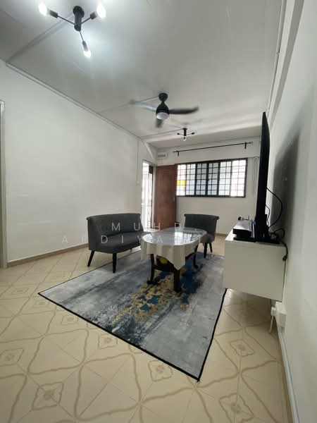 909 Tampines Avenue 4 HDB Flat For Sale at S$ 505,000 | PropertyGuru Singapore