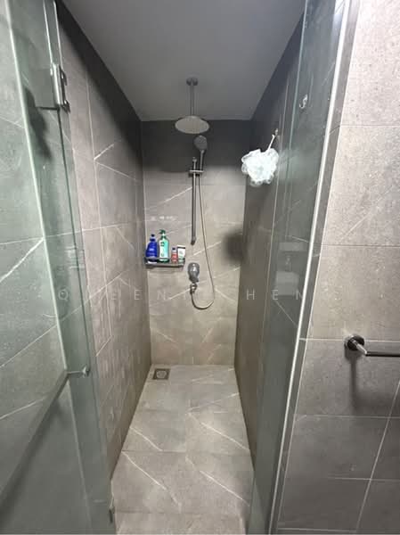 Riverfront Residences, 41 Hougang Avenue 7, 2 Bedrooms, 753 sqft, Condominium For Rent, by Queenie Heng, 60242791 - PropertyGuru.com.sg