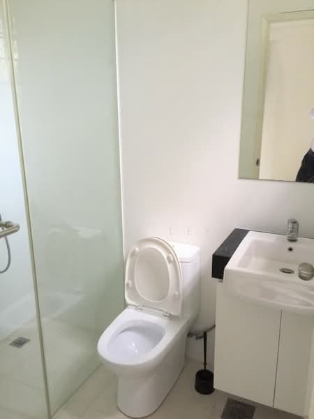 D11 -21 Bukit timah beauty world mrt 4 bedroom house, yuk tong ave, 4 Bedrooms, 2,500 sqft, Semi-Detached House For Rent, by Ben Lee, 60242802 - PropertyGuru.com.sg