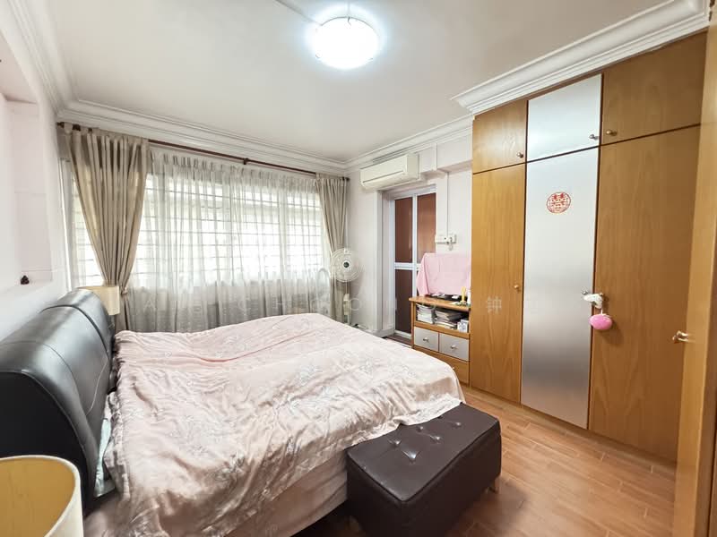 822 Jurong West Street 81 HDB Flat For Sale at S$ 588,800 | PropertyGuru Singapore