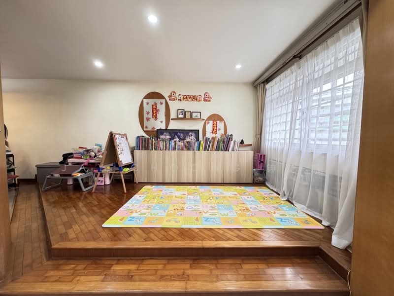 822 Jurong West Street 81 HDB Flat For Sale at S$ 588,800 | PropertyGuru Singapore