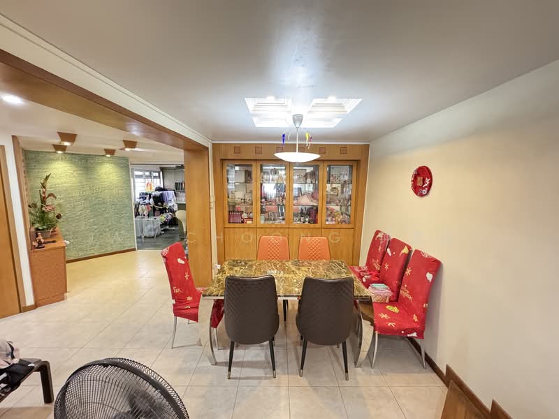 822 Jurong West Street 81 HDB Flat For Sale at S$ 588,800 | PropertyGuru Singapore