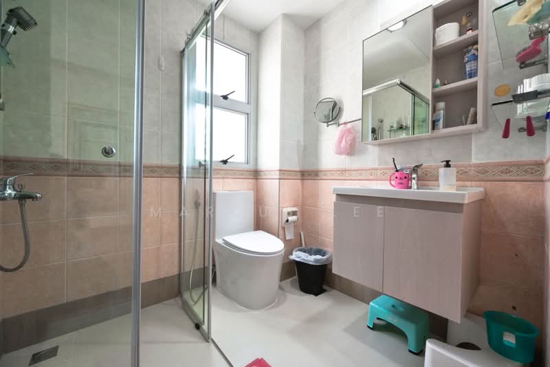 Villa Verde Terraced House For Sale at S$ 2,480,000 | PropertyGuru Singapore