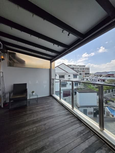 For Sale - Sovereign @ Simon