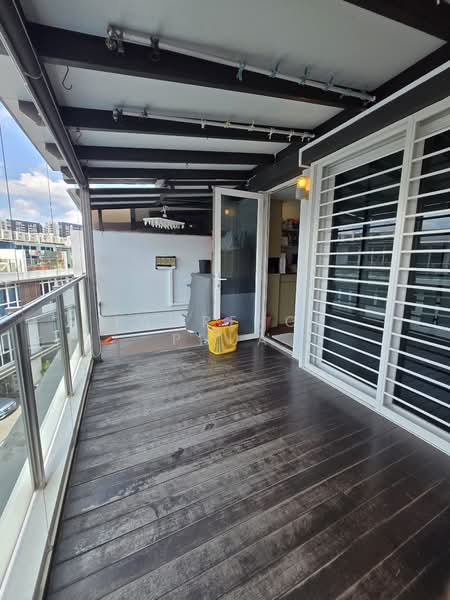 For Sale - Sovereign @ Simon