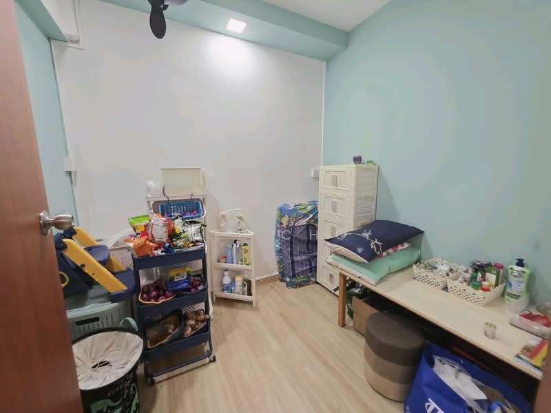 692B Choa Chu Kang Crescent HDB Flat For Sale at S$ 570,000 | PropertyGuru Singapore