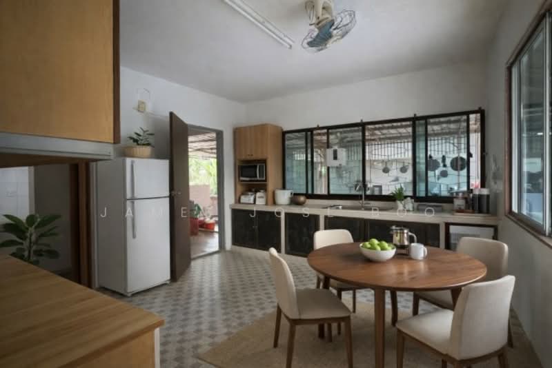 Developer Alert - Cheap Pasir Ris land | Regular land | Min walk to beach Bungalow House For Sale at S$ 8,888,888 | PropertyGuru Singapore