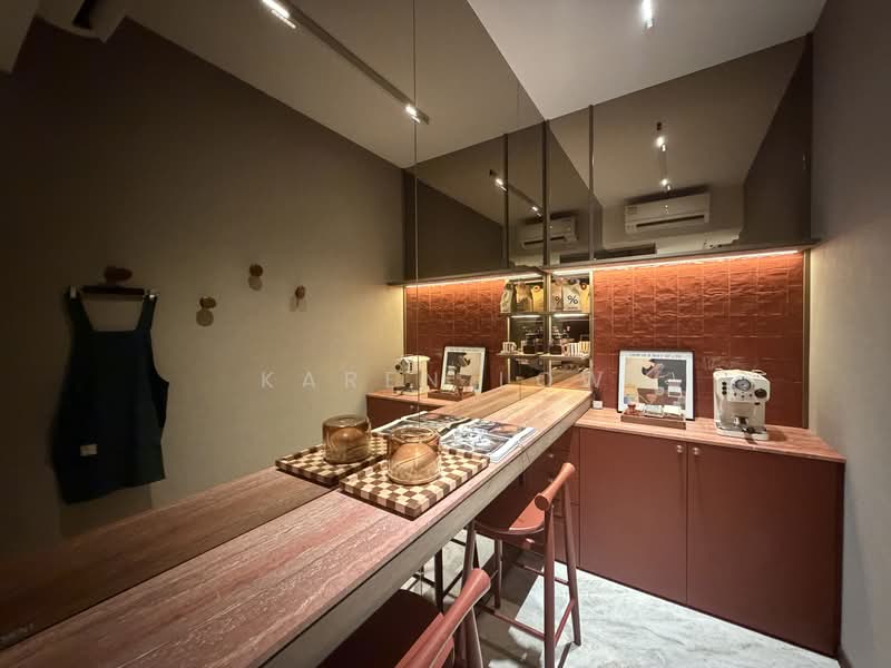 The Robertson Opus, 11 Unity Street, 2 Bedrooms, 689 sqft, Condominium For Sale, by Karen Low, 60242958 - PropertyGuru.com.sg