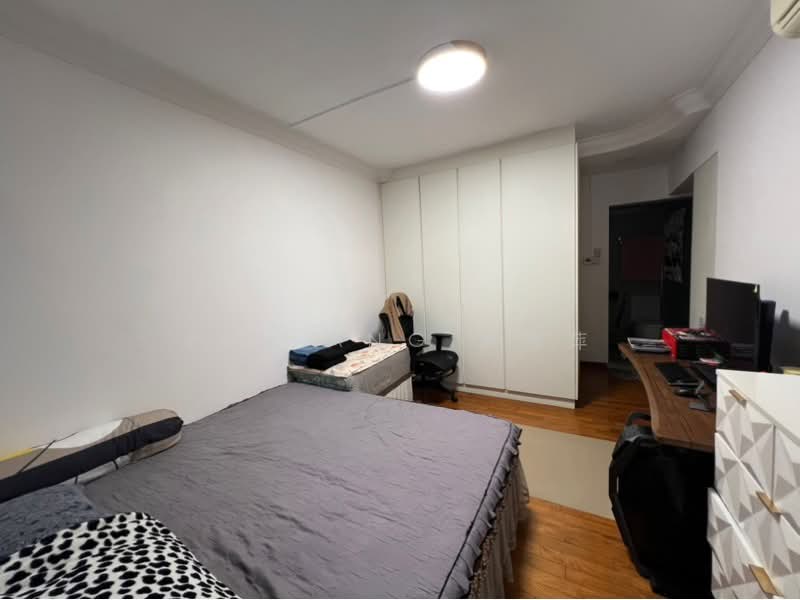 233 Compassvale Walk HDB Flat For Sale at S$ 758,000 | PropertyGuru Singapore