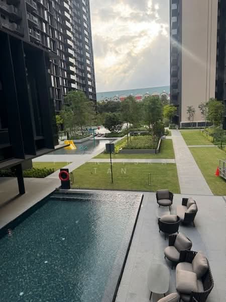 Tembusu Grand Condominium For Sale at S$ 2,050,000 | PropertyGuru Singapore