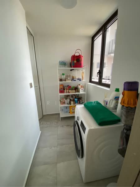 Dairy Farm Residences, 12 Dairy Farm Lane, 3 Bedrooms, 1,012 sqft, Condominium For Rent, by Iris Lim, 60243003 - PropertyGuru.com.sg