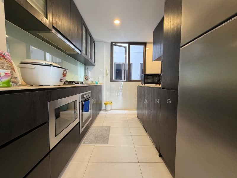 The Inflora Condominium For Sale at S$ 1,280,000 | PropertyGuru Singapore