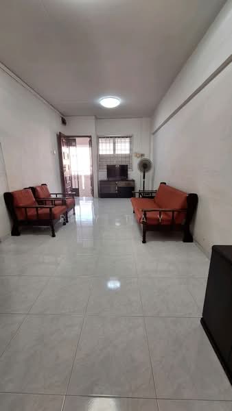 801 Tampines Avenue 4, 801 Tampines Avenue 4, 2 Bedrooms, 732 sqft, HDB Flat For Rent, by Ray Tay, 60243085 - PropertyGuru.com.sg