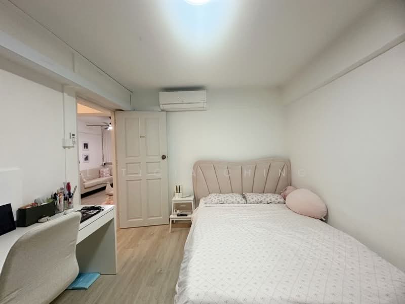9 Holland Avenue, 9 Holland Avenue, 2 Bedrooms, 699 sqft, HDB Flat For Sale, by Leticia Ching, 60243120 - PropertyGuru.com.sg