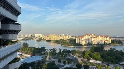 For Sale - Concourse Skyline