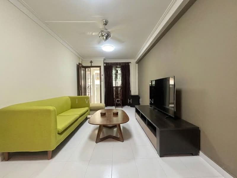 312 Bukit Batok Street 32 HDB Flat For Sale at S$ 430,000 | PropertyGuru Singapore