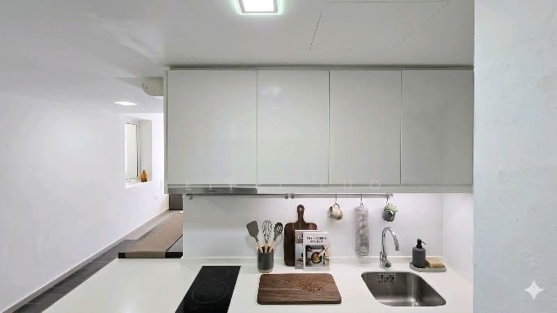 The Minton Condominium For Sale at S$ 965,000 | PropertyGuru Singapore