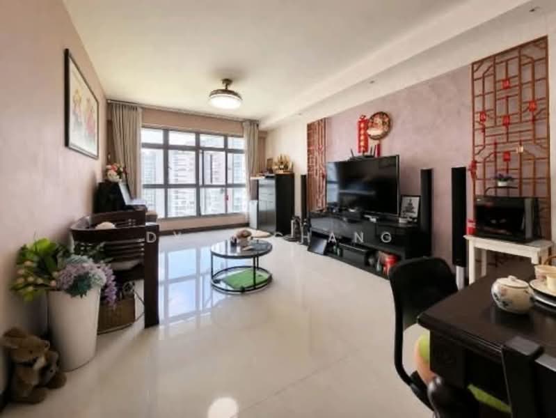477C Upper Serangoon View, 477C Upper Serangoon View, 3 Bedrooms, 990 sqft, HDB Flat For Sale, by Dyan Chang, 60243197 - Ample space in living room - PropertyGuru.com.sg