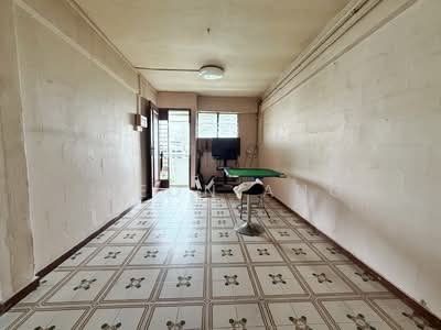 For Sale - 121 Ang Mo Kio Avenue 3