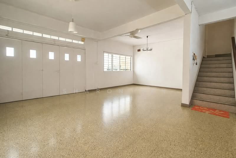 47 SOMMERVILLE ROAD, Sommerville Road, 4 Bedrooms, 2,400 sqft, Semi-Detached House For Rent, by SHARON HAN, 60243379 - PropertyGuru.com.sg