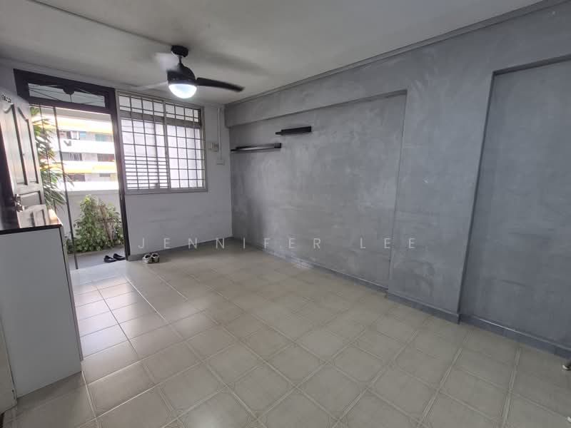 112 Ho Ching Road, 112 Ho Ching Road, 2 Bedrooms, 732 sqft, HDB Flat For Sale, by Jennifer Lee, 60243398 - Balcony - PropertyGuru.com.sg