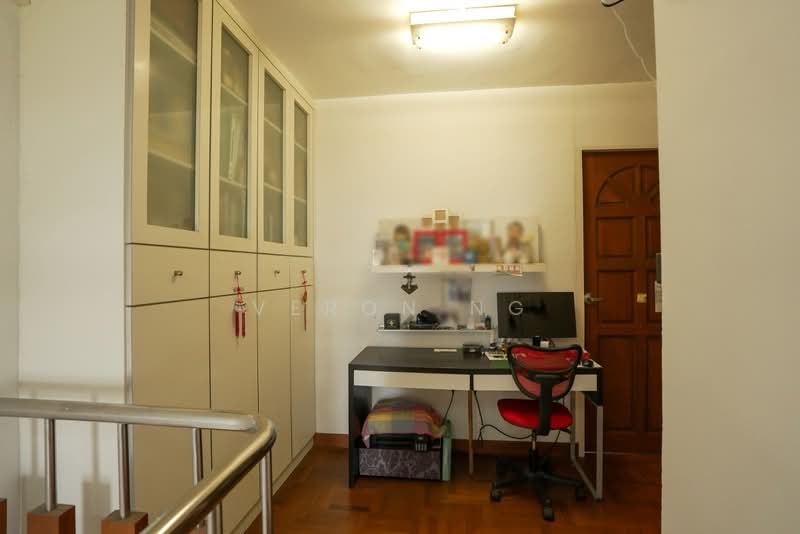122 Hougang Avenue 1, 122 Hougang Avenue 1, 3 Bedrooms, 1,475 sqft, HDB Flat For Sale, by Veron Ng, 60243413 - PropertyGuru.com.sg
