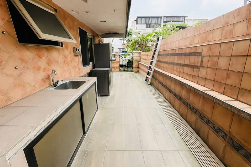 Serangoon Garden Estate, 45A Tavistock Avenue, 7 Bedrooms, 4,141 sqft, Semi-Detached House For Sale, by Linda Nai, 60243504 - PropertyGuru.com.sg