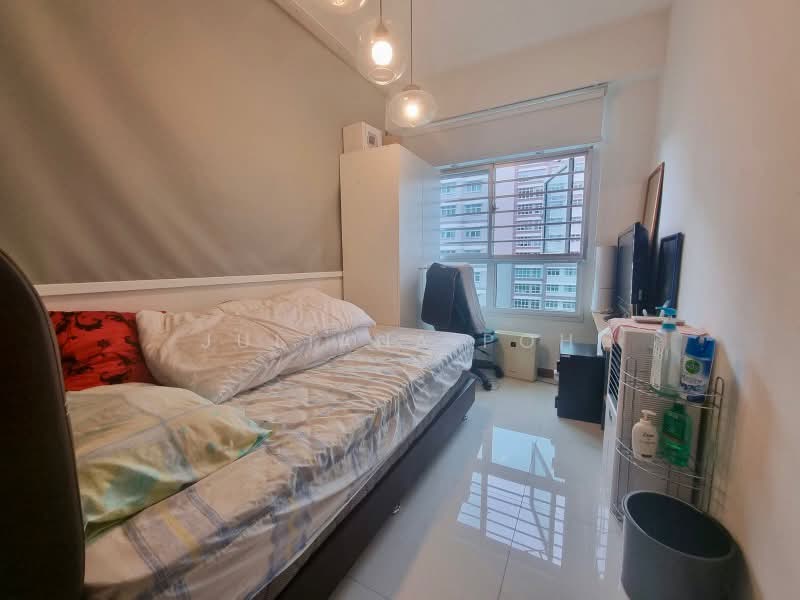 452A Bukit Batok West Avenue 6, 452A Bukit Batok West Avenue 6, 3 Bedrooms, 1,216 sqft, HDB Flat For Sale, by Juliana Poh, 60243511 - PropertyGuru.com.sg