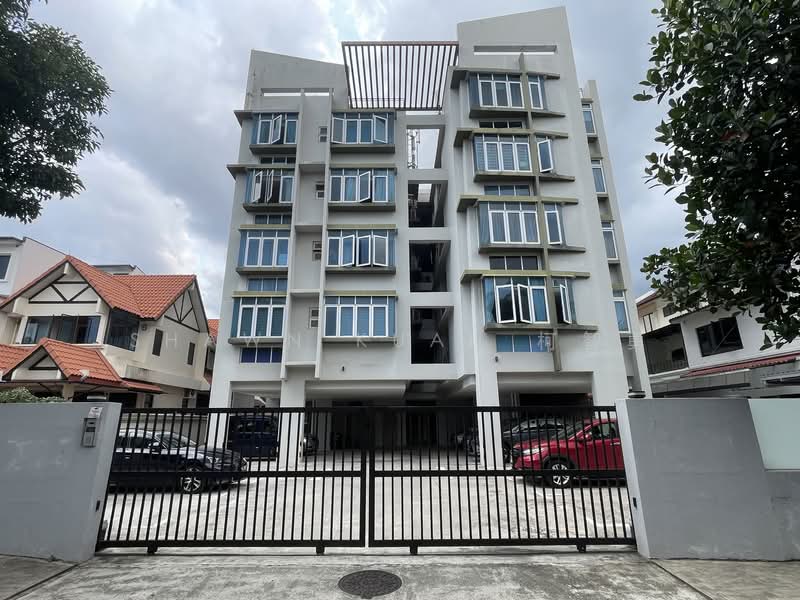 Breezy Mansions, 15 Sandilands Road, 3 Bedrooms, 1,055 sqft, Apartment For Sale, by Shawn Kuah 柯智勇, 60243522 - PropertyGuru.com.sg