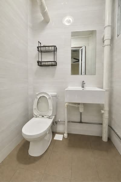 312 Bukit Batok Street 32, 312 Bukit Batok Street 32, 2 Bedrooms, 731 sqft, HDB Flat For Sale, by Hyqal Rayyan Boh, 60243622 - PropertyGuru.com.sg