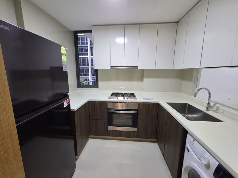 La Fiesta, 62 Sengkang Square, 2 Bedrooms, 783 sqft, Condominium For Rent, by Jeff Huang, 60243649 - PropertyGuru.com.sg