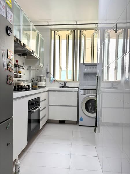 Fontaine Parry, 81 Poh Huat Road, 2 Bedrooms, 850 sqft, Condominium For Sale, by Jay Choong 钟志杰, 60243711 - PropertyGuru.com.sg