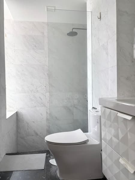 Fontaine Parry, 81 Poh Huat Road, 2 Bedrooms, 850 sqft, Condominium For Sale, by Jay Choong 钟志杰, 60243711 - PropertyGuru.com.sg