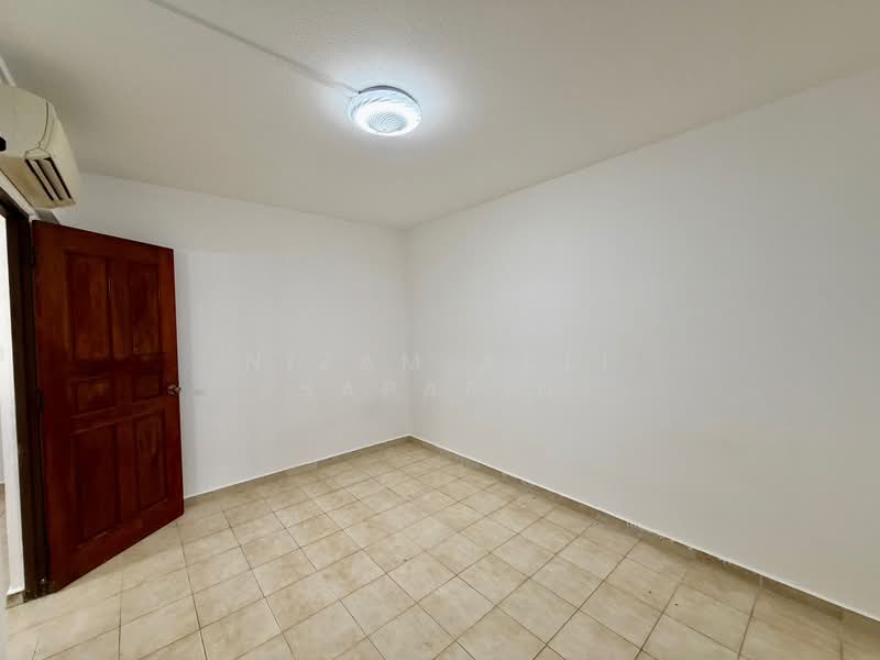 928 Jurong West Street 92, 928 Jurong West Street 92, 2 Bedrooms, 786 sqft, HDB Flat For Sale, by Nizam Adli Saparin, 60243713 - PropertyGuru.com.sg