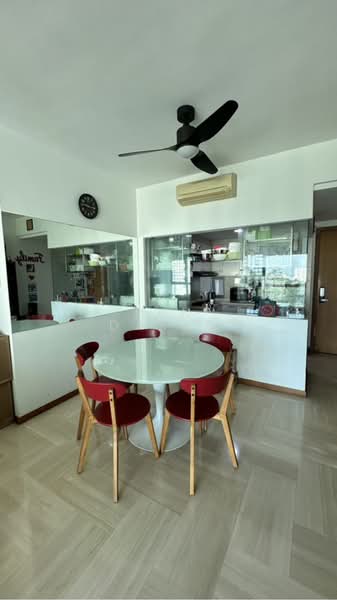 Hillview Regency, 26 Bukit Batok East Avenue 2, 3 Bedrooms, 1,109 sqft, Condominium For Sale, by Tan David, 60243717 - PropertyGuru.com.sg